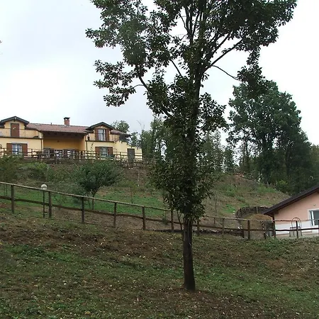 Agriturismo Cascina Aurora Акви Терме