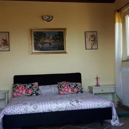 Agroturismo Agriturismo Cascina Aurora